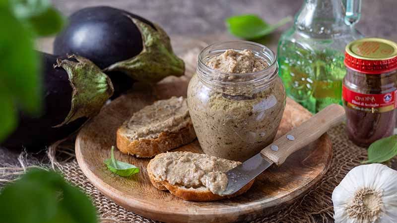 Crema di melanzane per bruschette